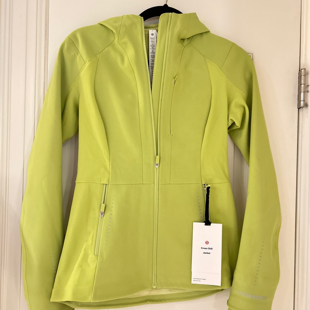 Like new Lululemon cross hill jacket original $198